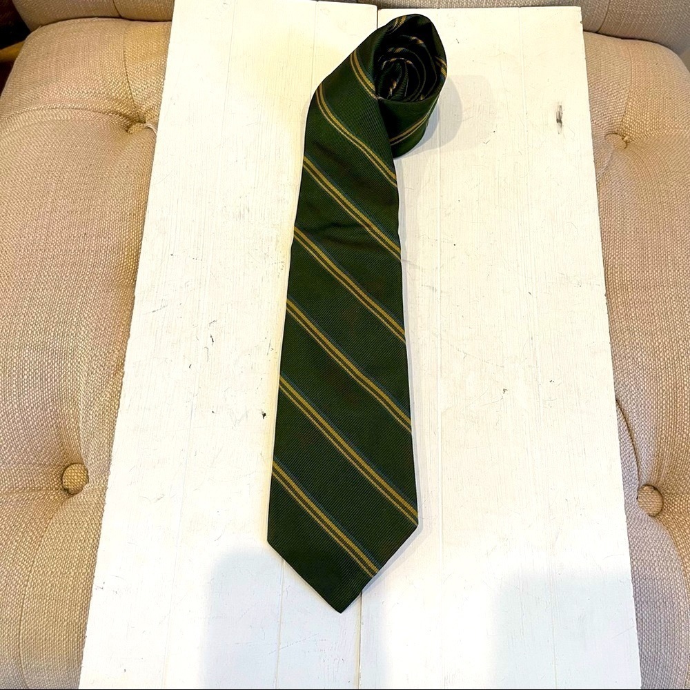 RIVETZ of Boston Yale Co-op VTG Triple Narrow Stripes Green Blue Yellow Stripes